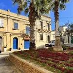 T'anna Villa